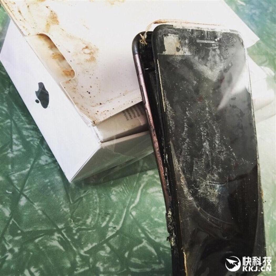 إنفجار هاتف آيفون 7 الجديد في الصين iPhone 7