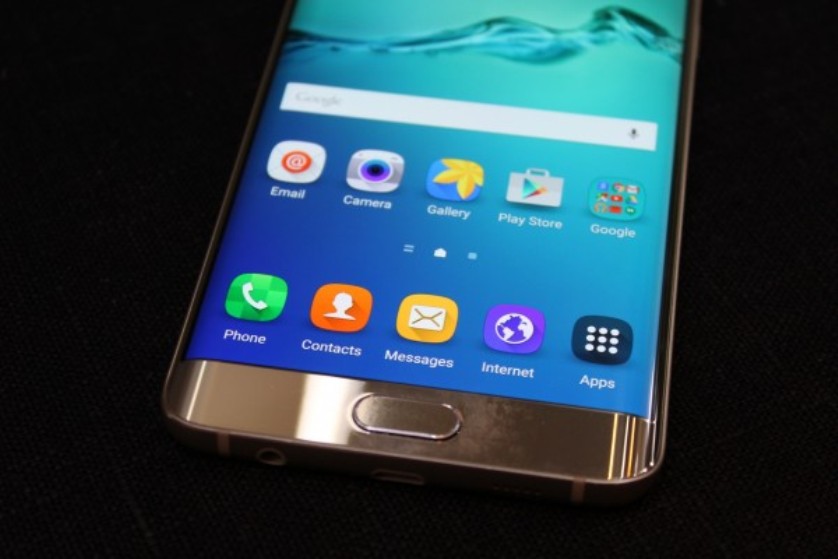 تسريب لتصميم هاتفي غالاكسي S7 و غالاكسي S7 بلس (Galaxy S7 (plus