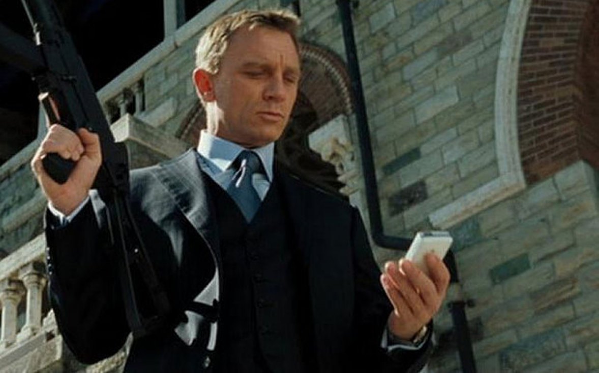 سبب رفض “جيمس بوند سبكتر James Bond Spectre 007” استخدام هاتف سوني Sony