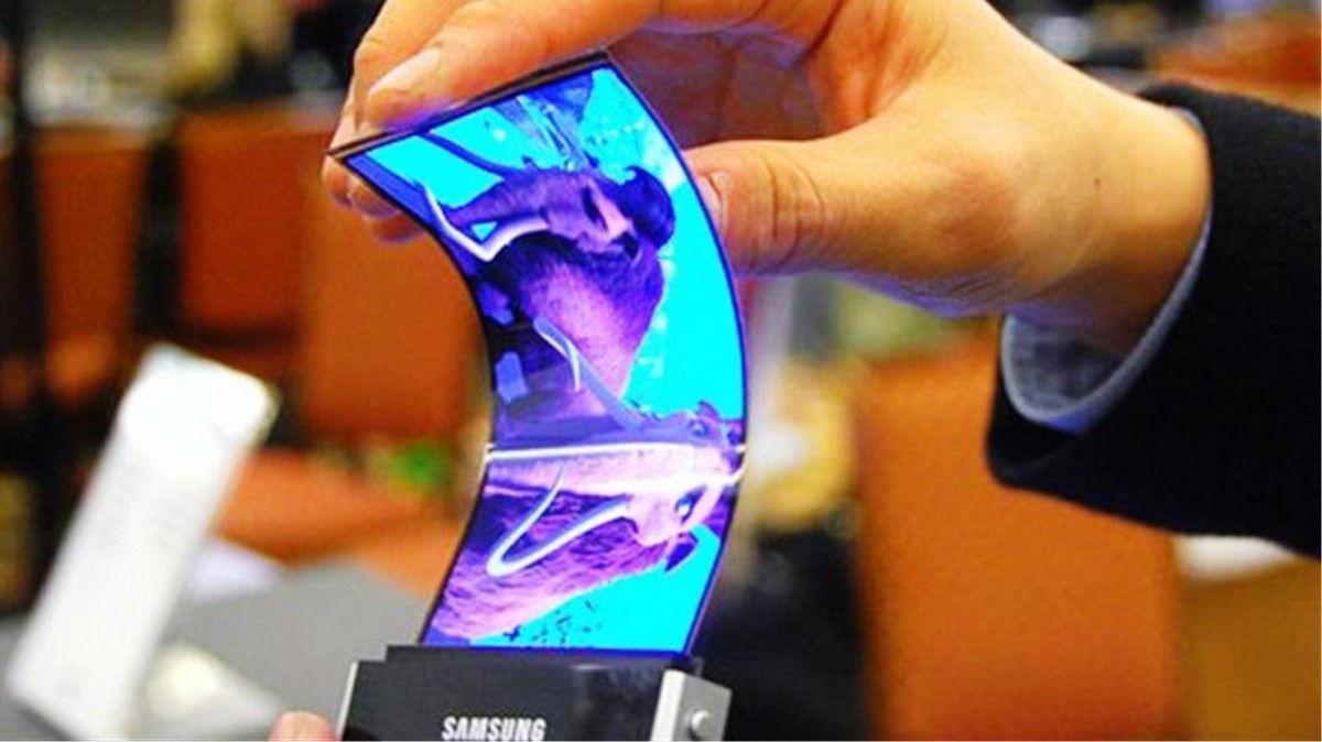 هواتف قابلة للطي قادمة من سامسنج Samsung
